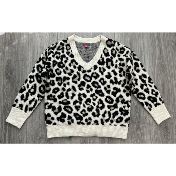 Vince Camuto Women’s Sz S Leopard Animal Print Pullover Sweater Soft‎ Comfy - Picture 1 of 5